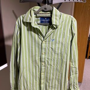 American Eagle Button Up Dress Shirt. Green. Mens. Medium.